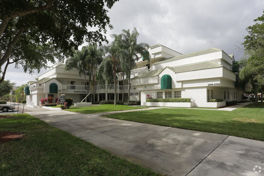 Primary Photo Of 1890 N University Dr, Coral Springs Office For Lease