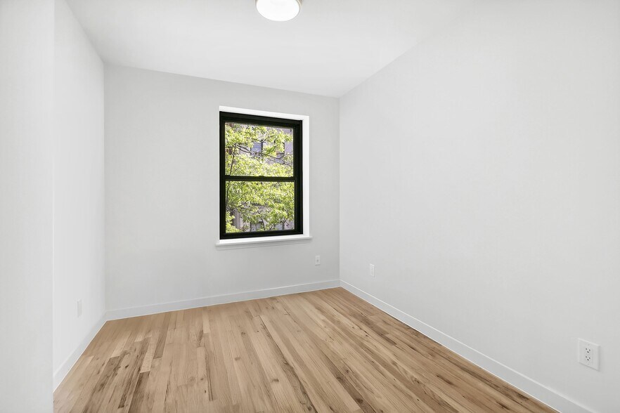 More Photos Of 212 Eighth Ave, New York Apartments For Sale