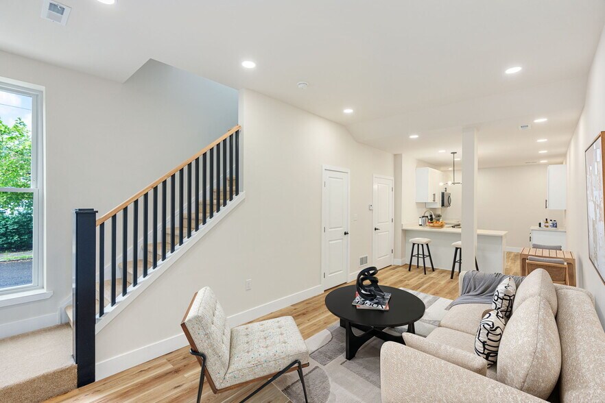 More Photos Of 151 York St, Pottstown Apartments For Sale