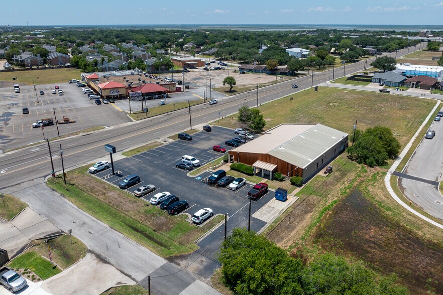More Photos Of 3022 McKinzie Rd, Corpus Christi Medical For Sale