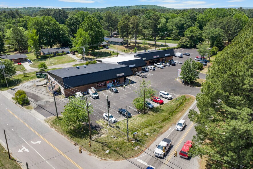 More Photos Of 4701-4707 Hillsborough Rd, Durham General Retail For Lease