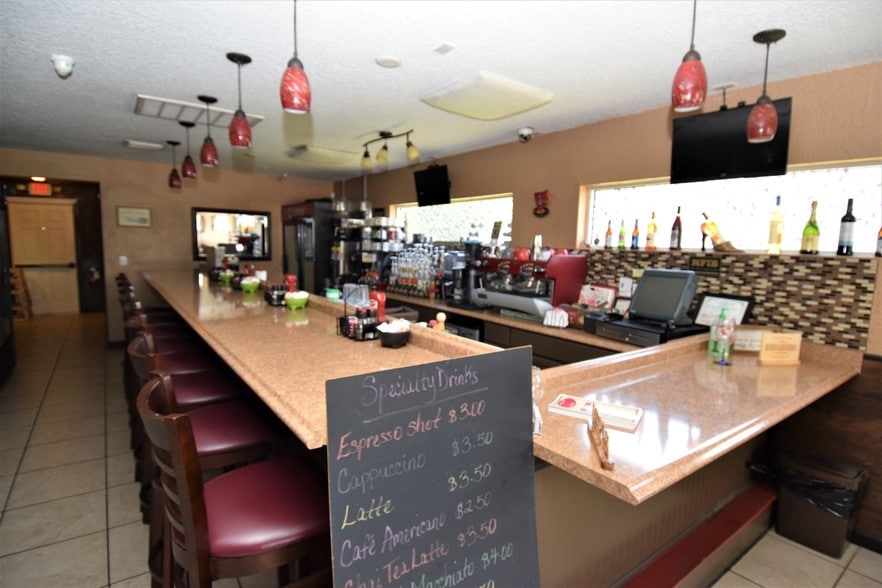 More Photos Of 9576 N Citrus Springs Blvd, Citrus Springs Restaurant For Lease