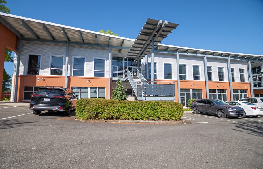 More Photos Of 3608 University Dr, Durham Office Residential For Sale