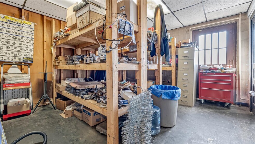 More Photos Of 2115 Union Blvd, Allentown Auto Repair For Sale