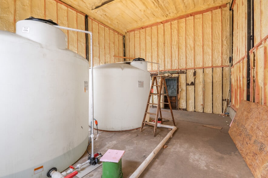 More Photos Of 815 Chicago St, Green Bay Industrial For Sale