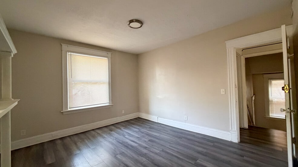 More Photos Of 2478 Paris St, Cincinnati Multifamily For Sale