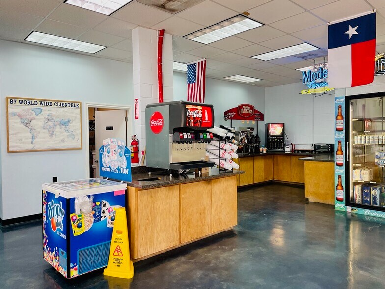 More Photos Of 8799 State Highway 35 N, Van Vleck Convenience Store For Sale