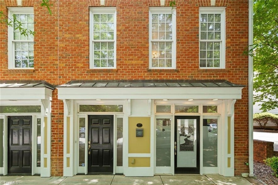 Primary Photo Of 215-217 E Lewis St, Greensboro Office For Lease