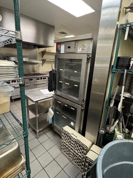 More Photos Of 106 US-80, White Oak Restaurant For Sale