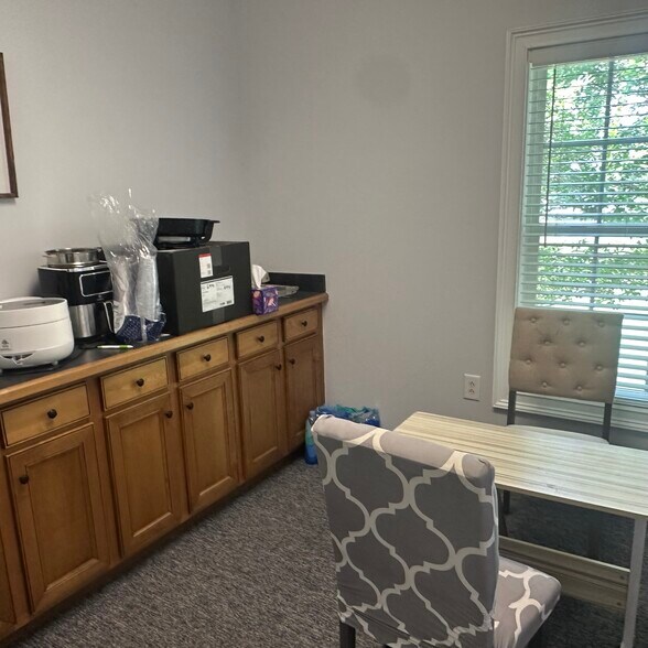 More Photos Of 4214 Mayfair St, Myrtle Beach Office For Lease