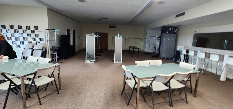 More Photos Of 10680-10710 McSwain Dr, Cincinnati Flex For Sale