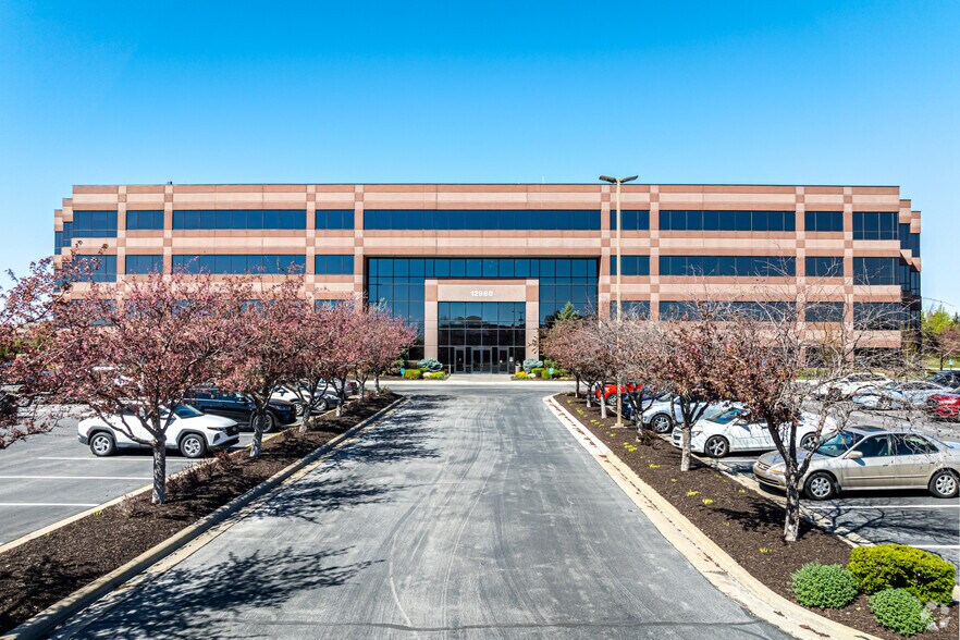 More Photos Of 12980 Foster St, Overland Park Office For Lease