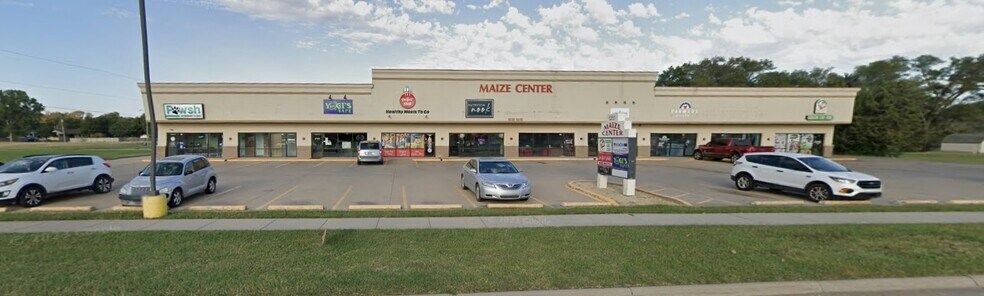 More Photos Of 5255 N Maize Rd, Maize General Retail For Sale