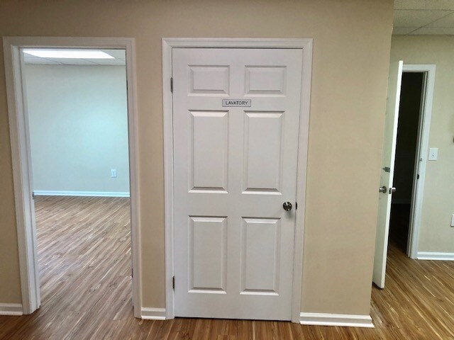 More Photos Of 10 Auer Ct, East Brunswick Medical For Sale