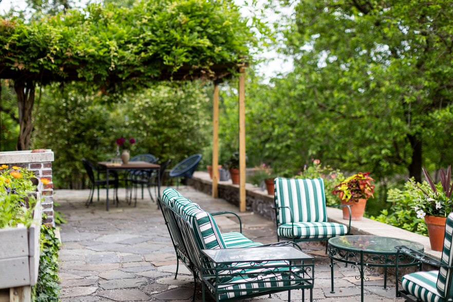 More Photos Of 4170 Rte 9W, Saugerties Hospitality For Sale