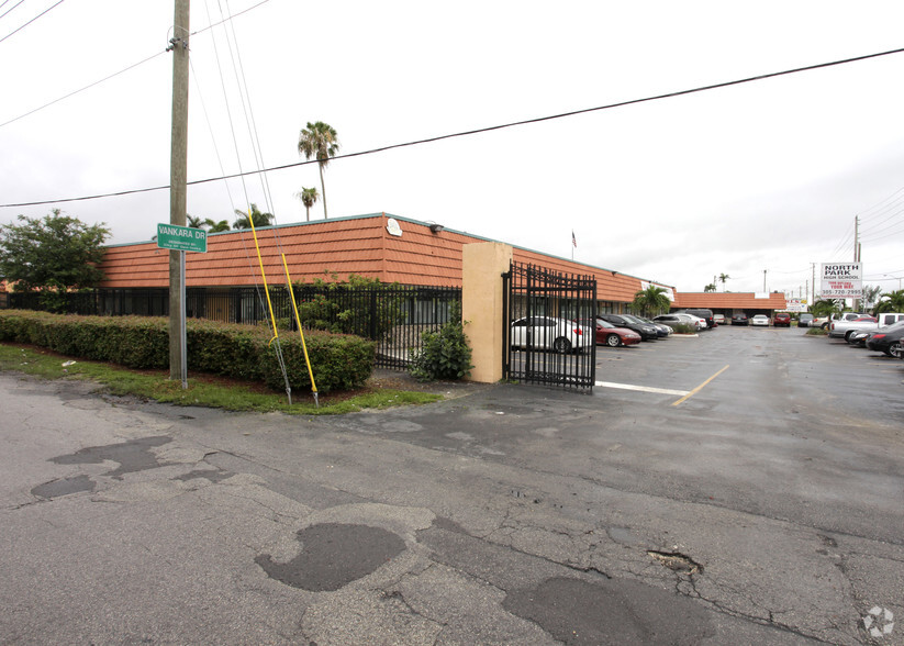 Primary Photo Of 3400 NW 135th St, Opa Locka Medical For Lease