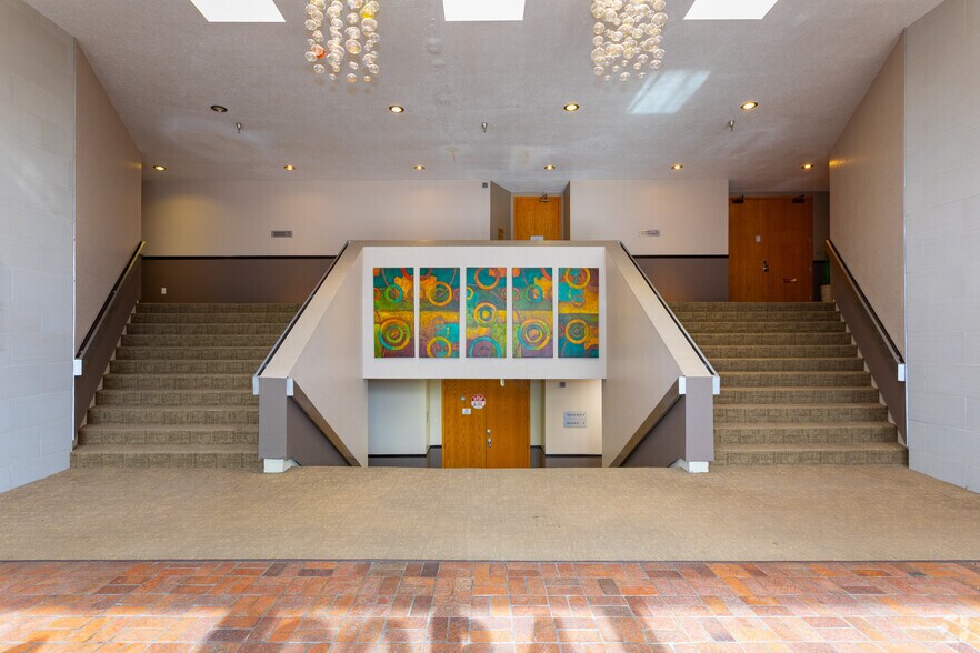 More Photos Of 9034 E Easter Pl, Centennial Office For Lease