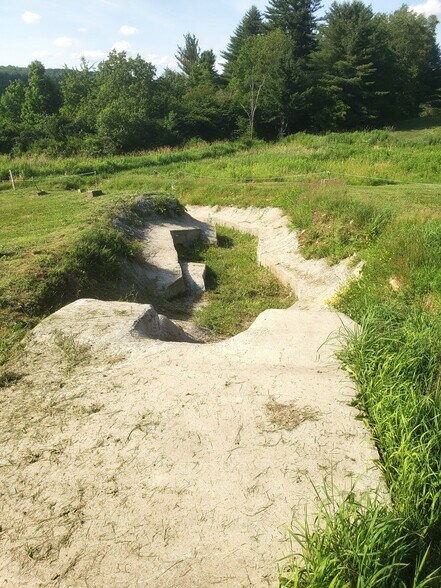 More Photos Of 164 County Road 8, Mc Donough Racetrack For Sale