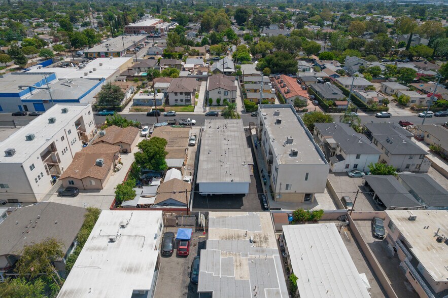 More Photos Of 5327 Auckland Ave, North Hollywood Apartments For Sale
