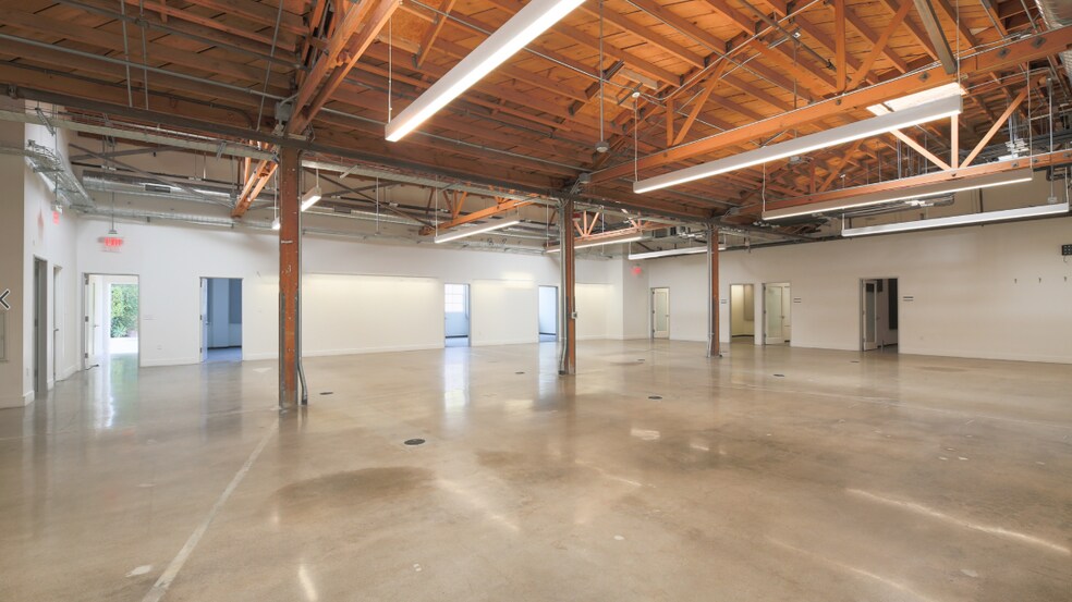 More Photos Of 8509-8511 Steller Dr, Culver City Office For Lease