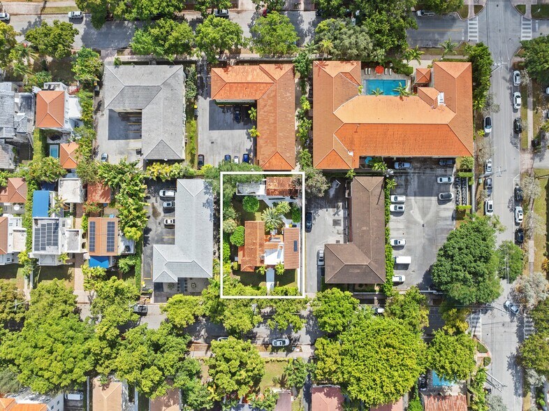More Photos Of 36 Phoenetia Ave, Coral Gables Apartments For Sale