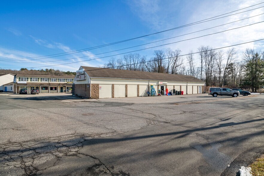 More Photos Of 3 Stadler St, Belchertown General Retail For Lease
