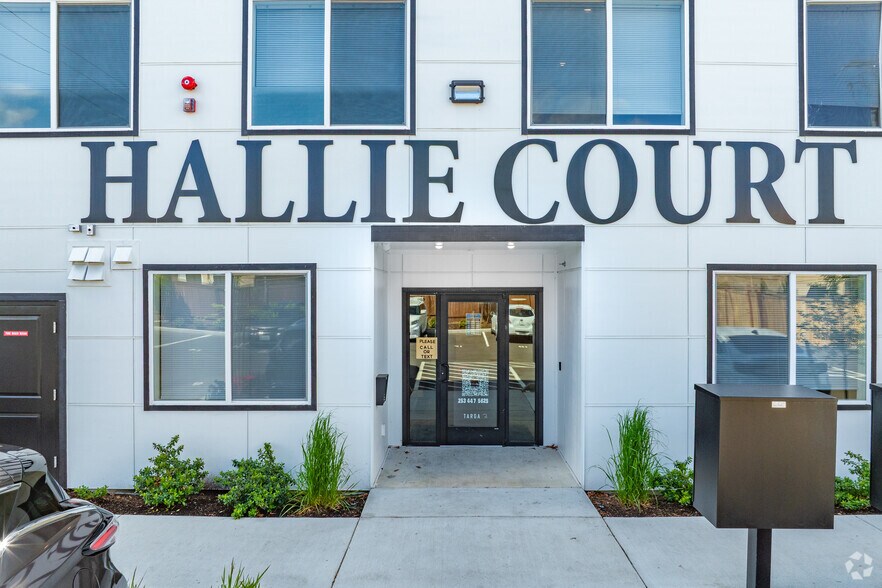 More Photos Of 4542 & 4546 S Junett St, Tacoma Apartments For Sale