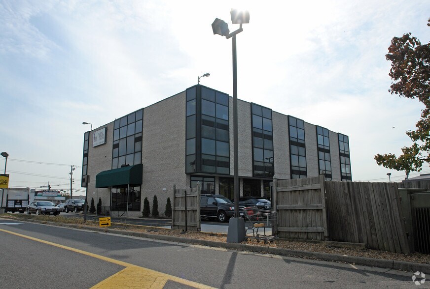 More Photos Of 4810 Beauregard St, Alexandria Office For Lease