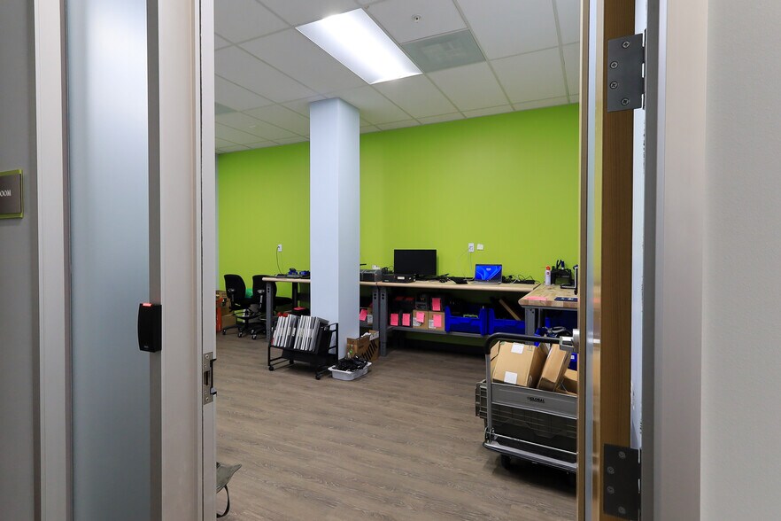 More Photos Of 1750 Monocacy Blvd, Frederick Research And Development For Lease