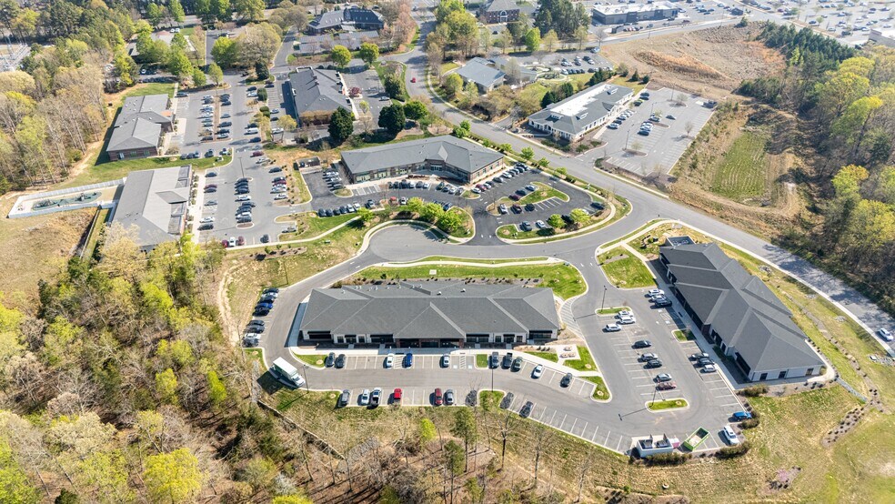 More Photos Of 345 Patricia Ln, Fort Mill Medical For Lease