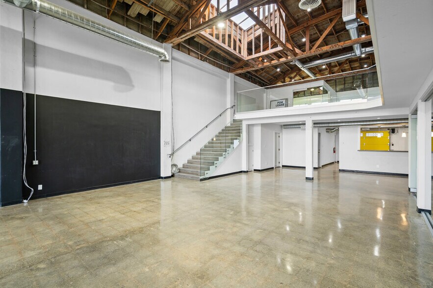 More Photos Of 1802-1808 El Camino Real, Redwood City General Retail For Lease