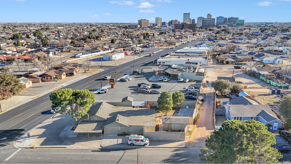 More Photos Of 1509 N Big Spring St, Midland Loft Creative Space For Sale