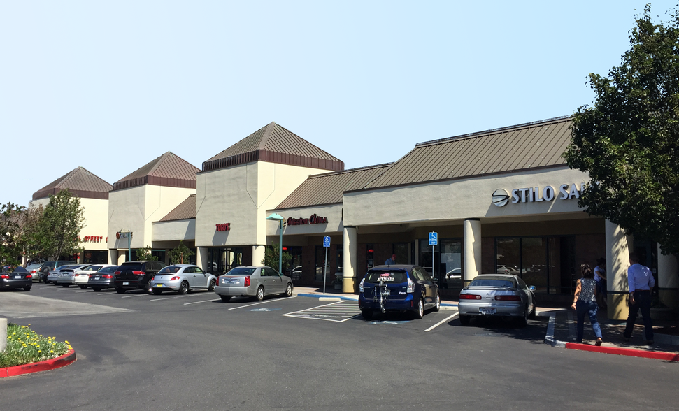 More Photos Of 210-290 Redwood Shores Pky, Redwood City Unknown For Lease