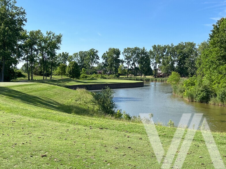 More Photos Of 25251 Northline Rd, Taylor Office For Sale