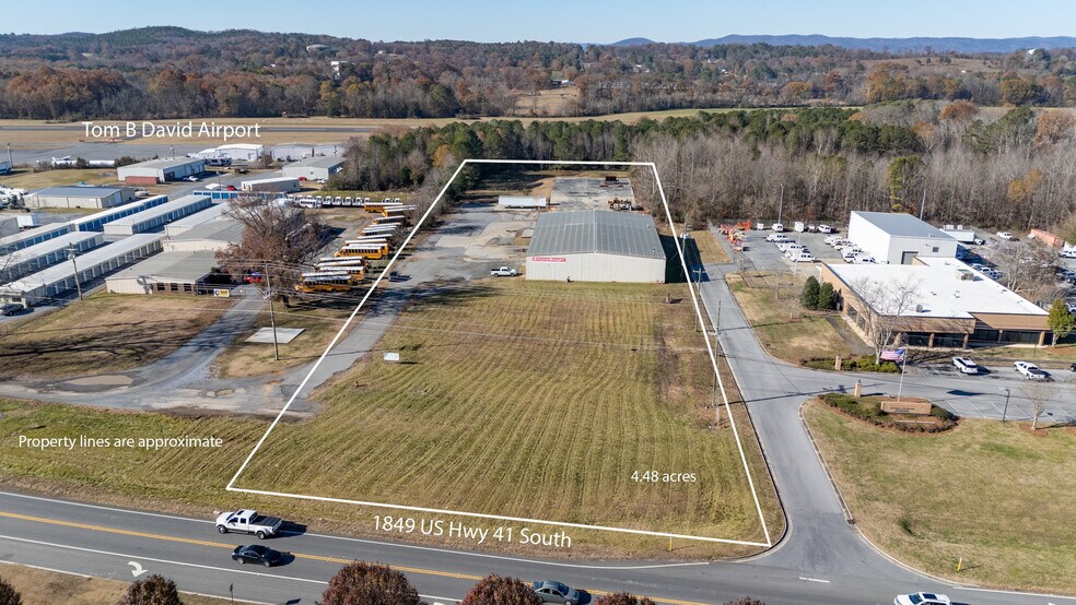 Primary Photo Of 1849 US-41, Calhoun Warehouse For Sale