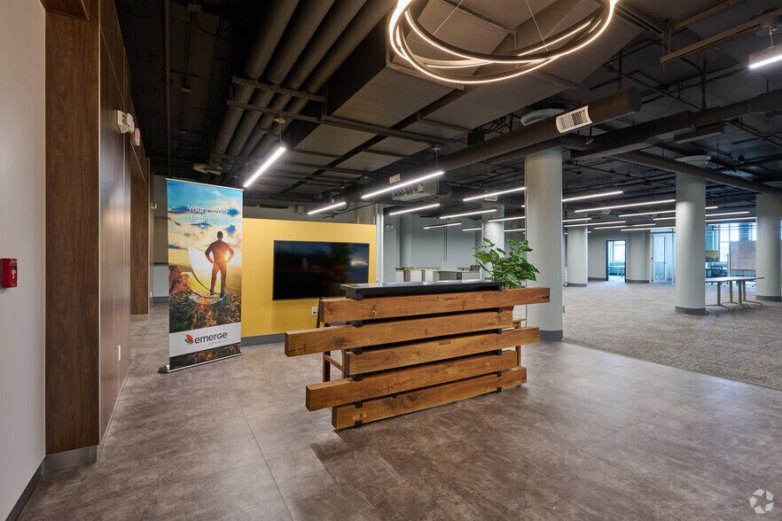 More Photos Of 260 E Main St, Rochester Medical For Lease