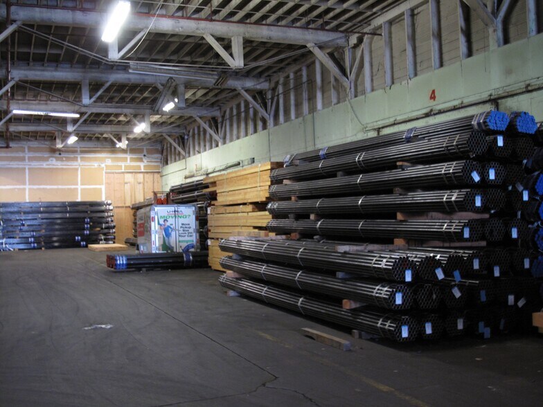 More Photos Of 8601 Main St, Vancouver Warehouse For Lease