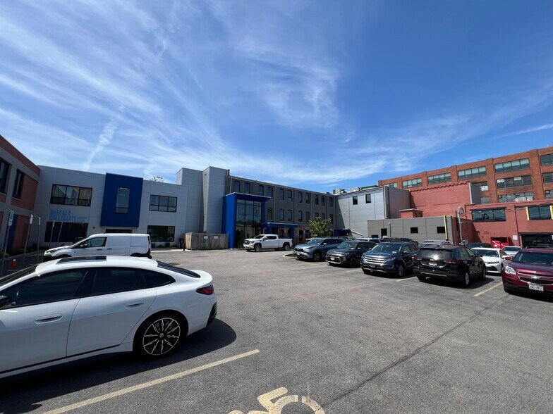 More Photos Of 45 Jewett Ave, Buffalo Loft Creative Space For Lease