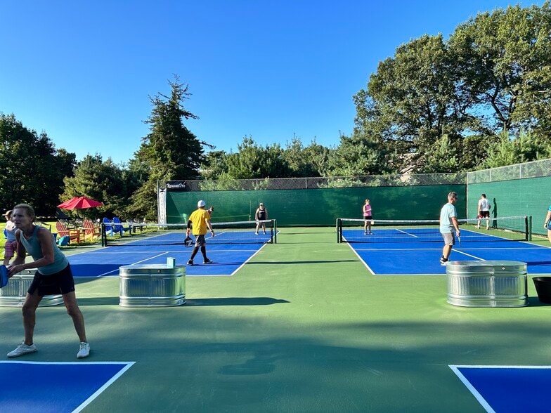 More Photos Of 655 Old Baptist Rd, North Kingstown Golf Course Driving Range For Sale