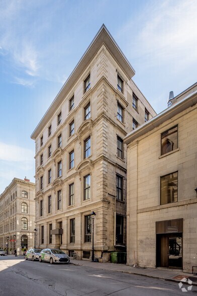 More Photos Of 450 Rue Sainte-Hélène, Montréal Office For Sale