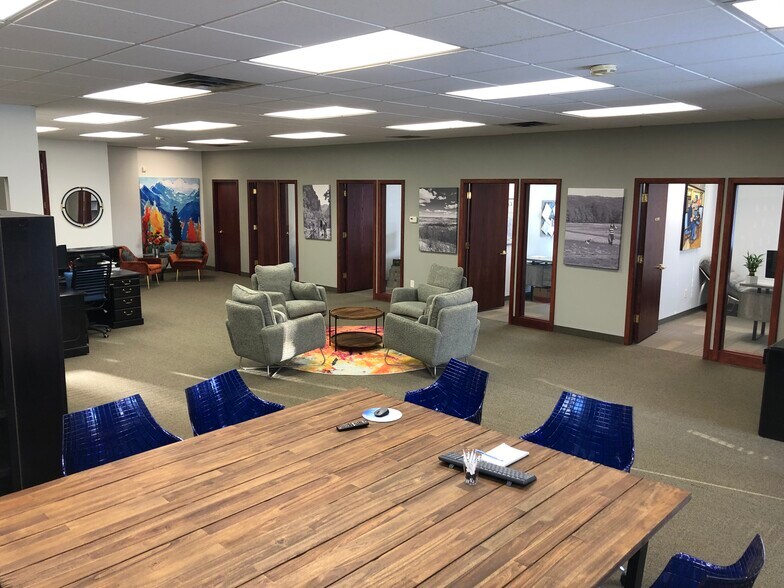 More Photos Of 60 Office Park Way, Pittsford Office Residential For Lease