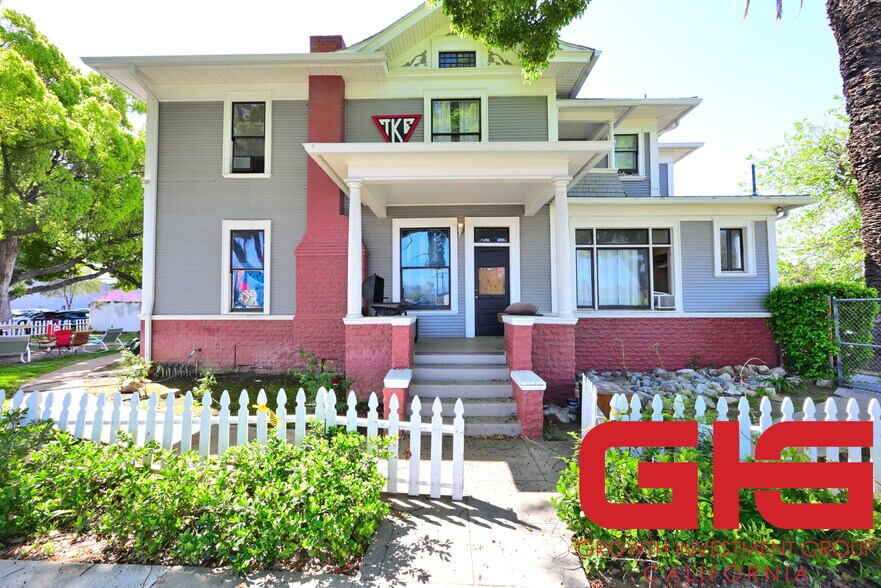 More Photos Of 695 N Main St, Pomona Apartments For Sale