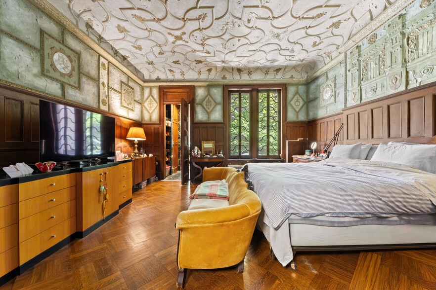 More Photos Of 311 W 78th St, New York Apartments For Sale