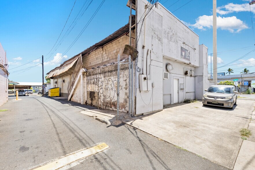 More Photos Of 901 Lehua Ave, Pearl City Auto Repair For Sale