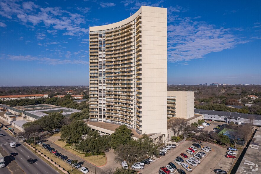 More Photos Of 6211 W Northwest Hwy, Dallas Apartments For Sale