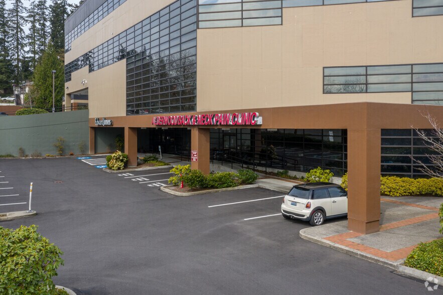 More Photos Of 3405 188th St SW, Lynnwood Office For Lease