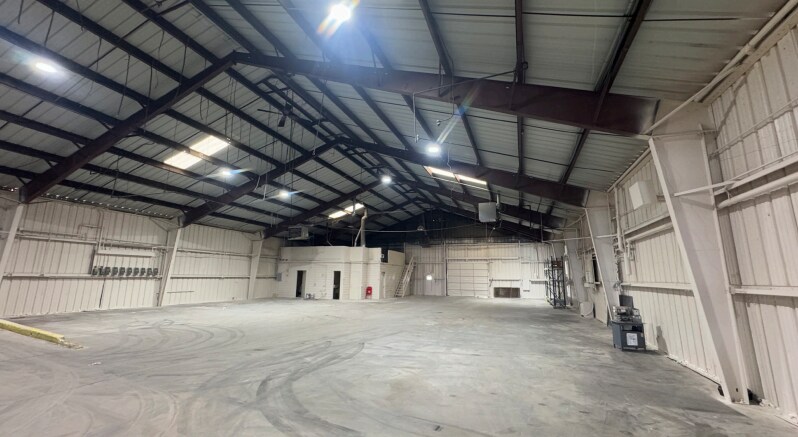 More Photos Of 6024 Dallas Ave, Fort Worth Warehouse For Lease