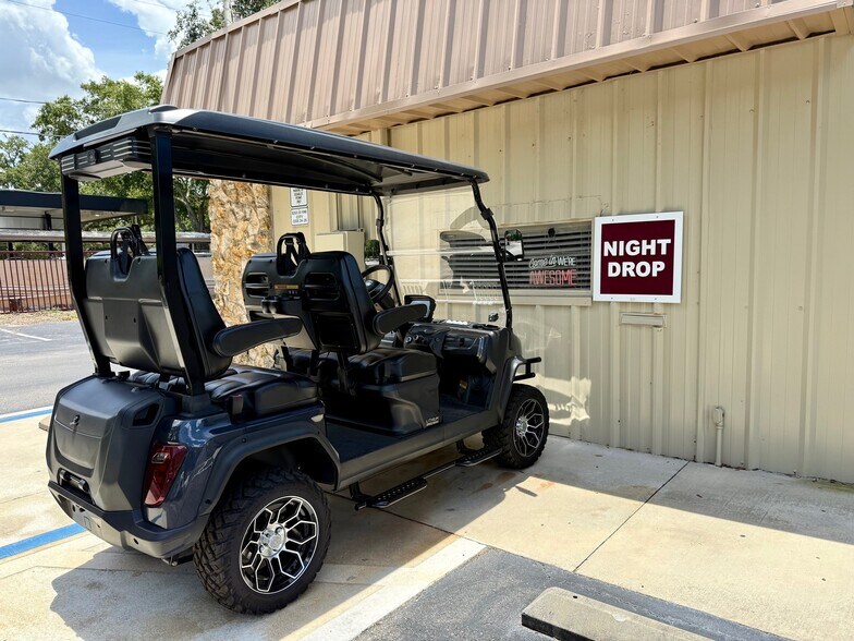 More Photos Of 540 N State Road 434, Altamonte Springs Self Storage For Lease