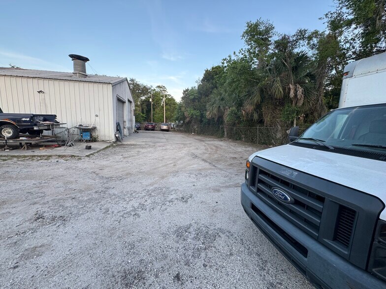 More Photos Of 1060 Nursery Rd, Winter Springs Auto Repair For Sale