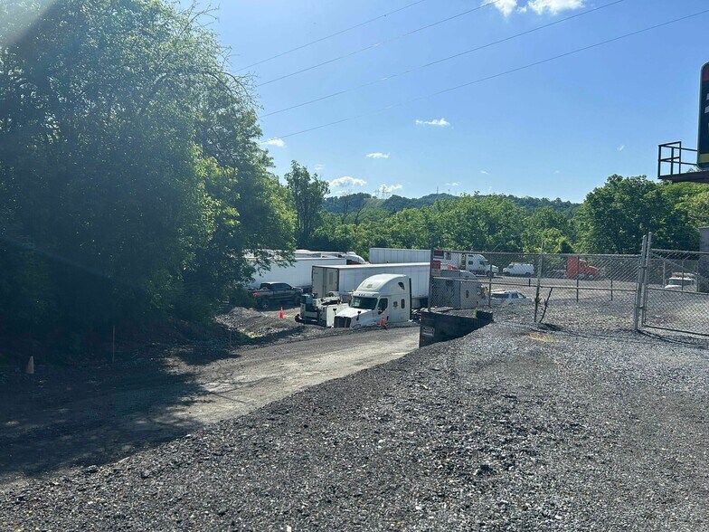 More Photos Of 1185 Morgantown Rd, Reading Industrial For Sale